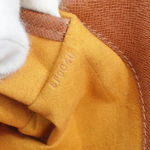 LOUIS VUITTON MONOGRAM MUSETTE TANGO SHORT SHOULDER BAG - Picture 8 of 8